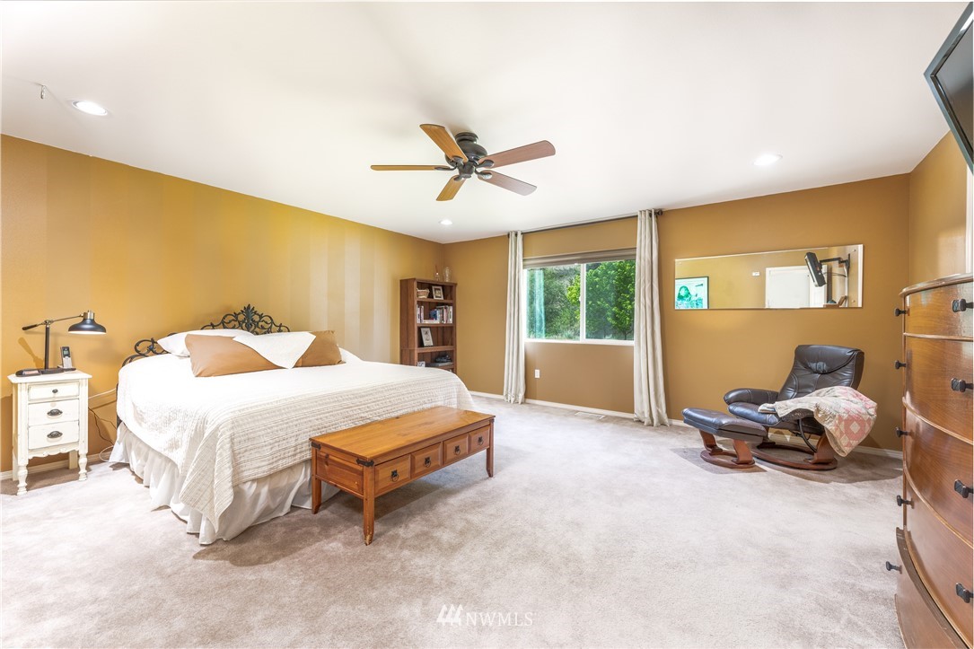 5550 Navarre Coulee Road Chelan, WA 98816 - Photo 14 of 40 Gallery Image 14