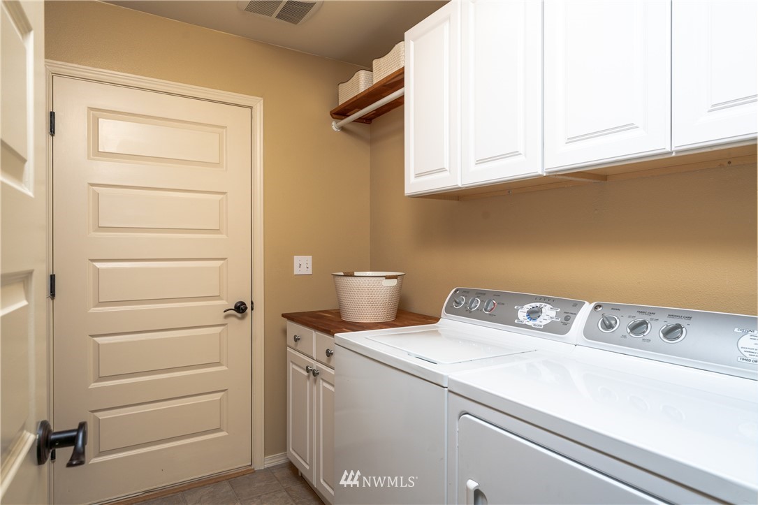 5550 Navarre Coulee Road Chelan, WA 98816 - Photo 23 of 40 Gallery Image 23