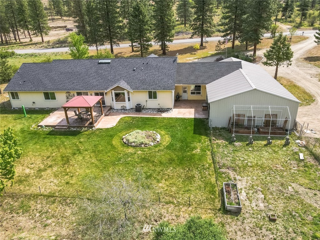 5550 Navarre Coulee Road Chelan, WA 98816 - Photo 29 of 40 Gallery Image 29