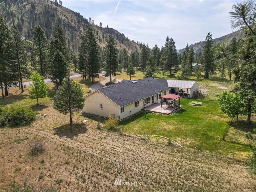 5550 Navarre Coulee Road Chelan, WA 98816 - Photo 34 of 40 Gallery Image 34
