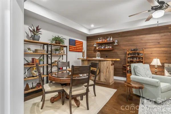 $1,925,000 | 1267 Ten Whigs Ridge, Nebo, NC 28761