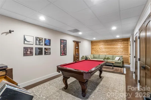 $1,925,000 | 1267 Ten Whigs Ridge, Nebo, NC 28761