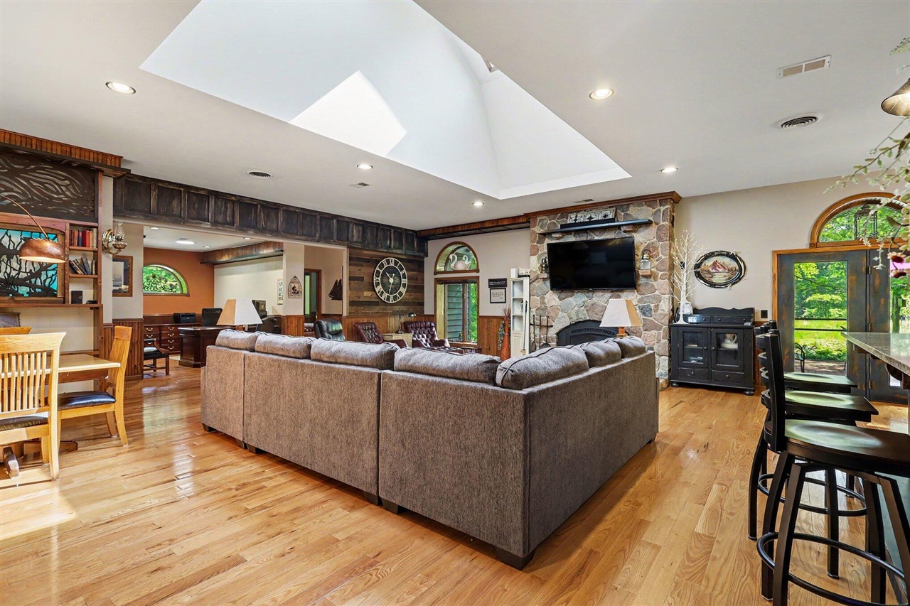 4191 East Fruitport Road Fruitport, MI 49415 - Photo 9 of 41