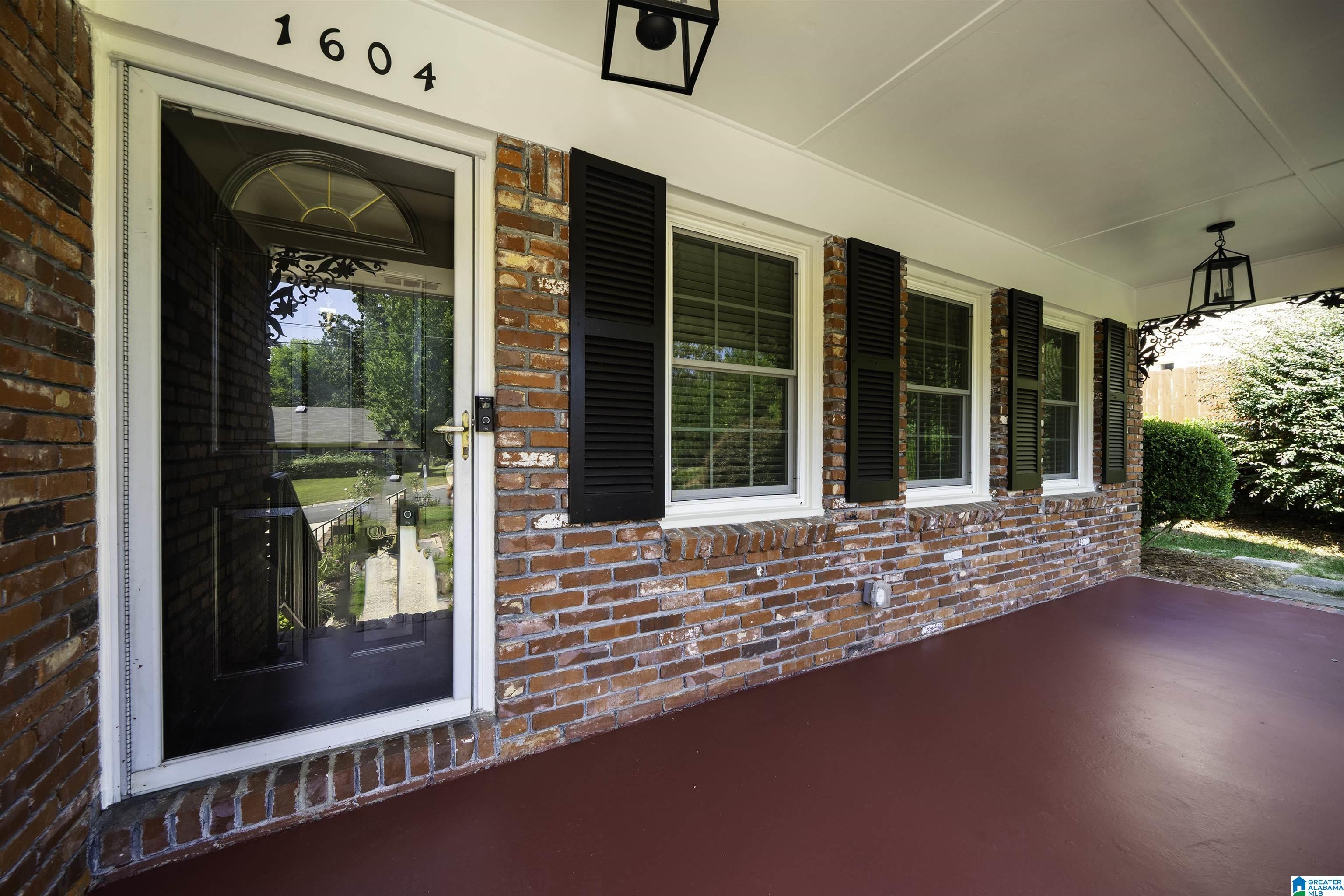 1604 Forest Ridge Road Birmingham, AL 35226 - Photo 2 of 43