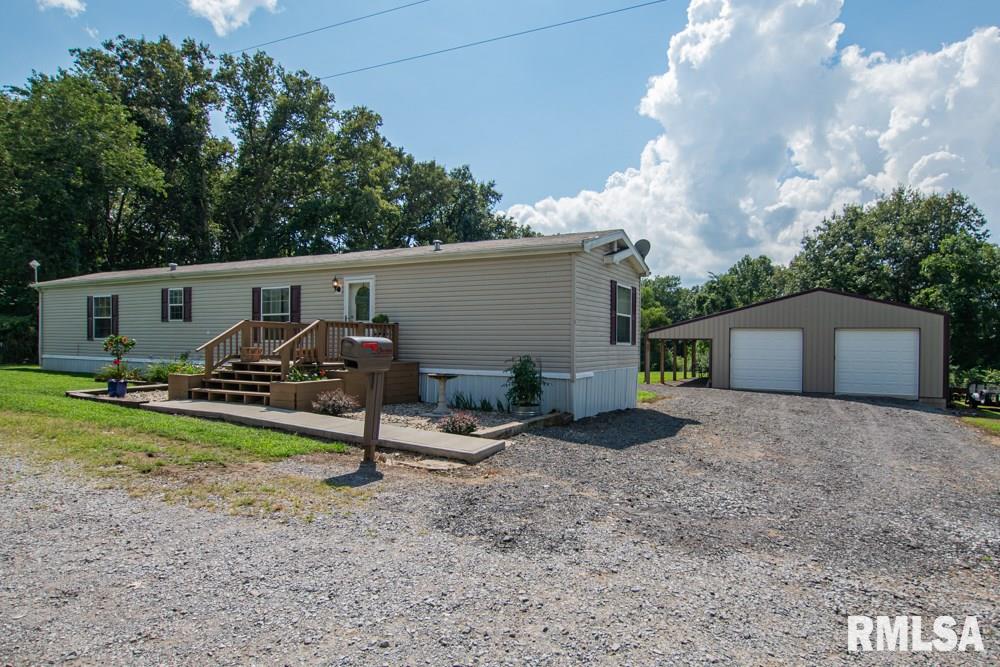 7537 River Bend Road Benton, IL 62812 - Photo 1 of 29 Gallery Image 1