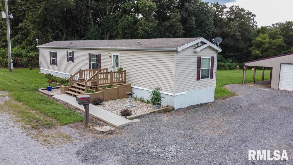 7537 River Bend Road Benton, IL 62812 - Photo 27 of 29 Gallery Image 27