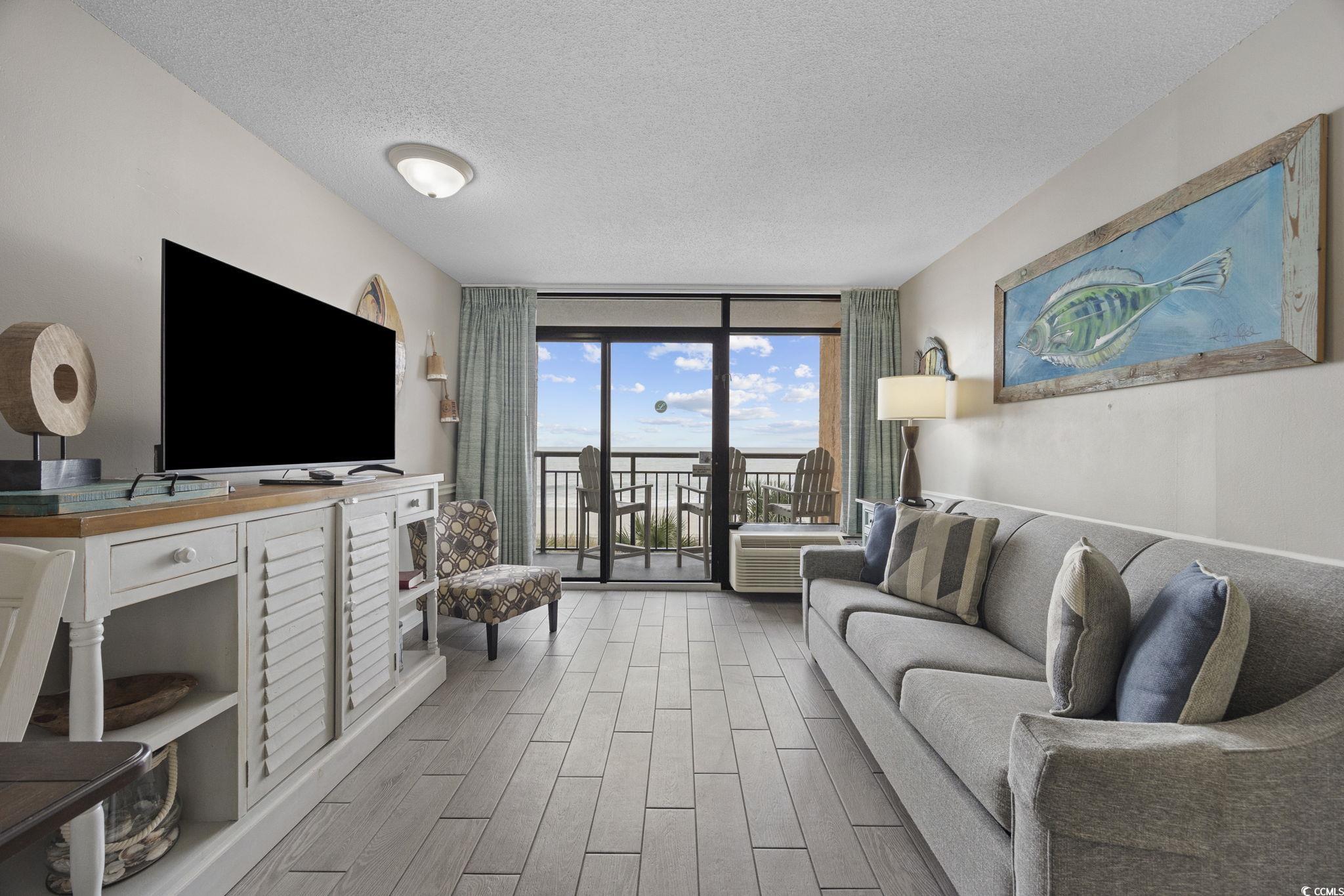 1501 South Ocean Boulevard, Unit 338 Myrtle Beach, SC 29577 - Photo 8 of 40 Living area