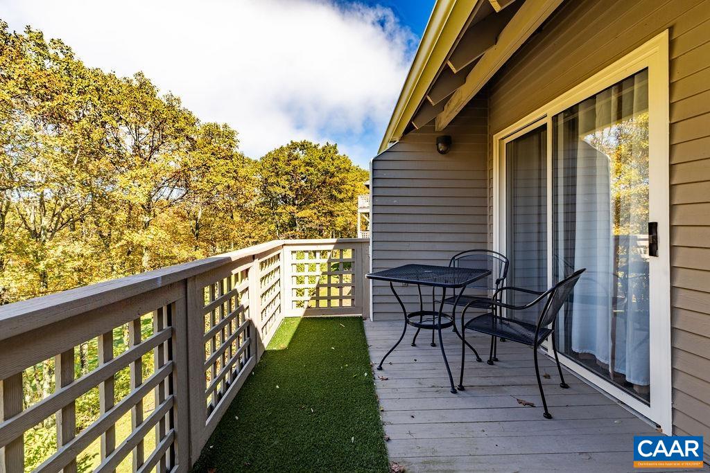 2048 Stone Ridge Wintergreen, VA 22967 - Photo 24 of 36 a view of balcony with furniture