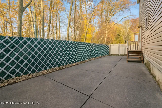 a view of a street view