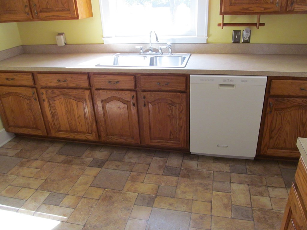13 Wactor Street Sumter, SC 29150 - Photo 10 of 22