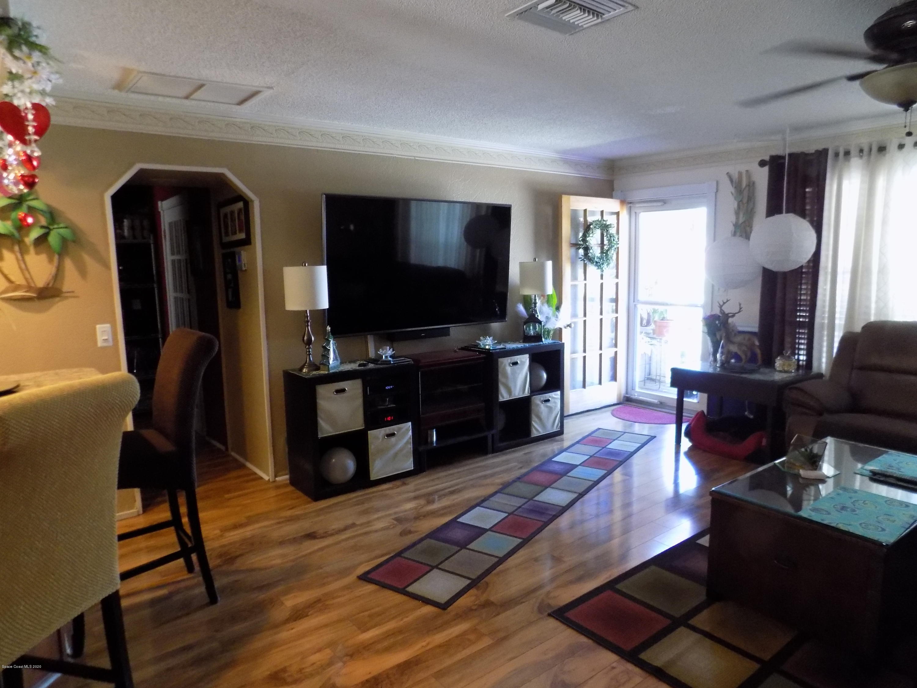1271 Creel Road Northeast Palm Bay, FL 32905 - Photo 10 of 33 Furniture is negotiable