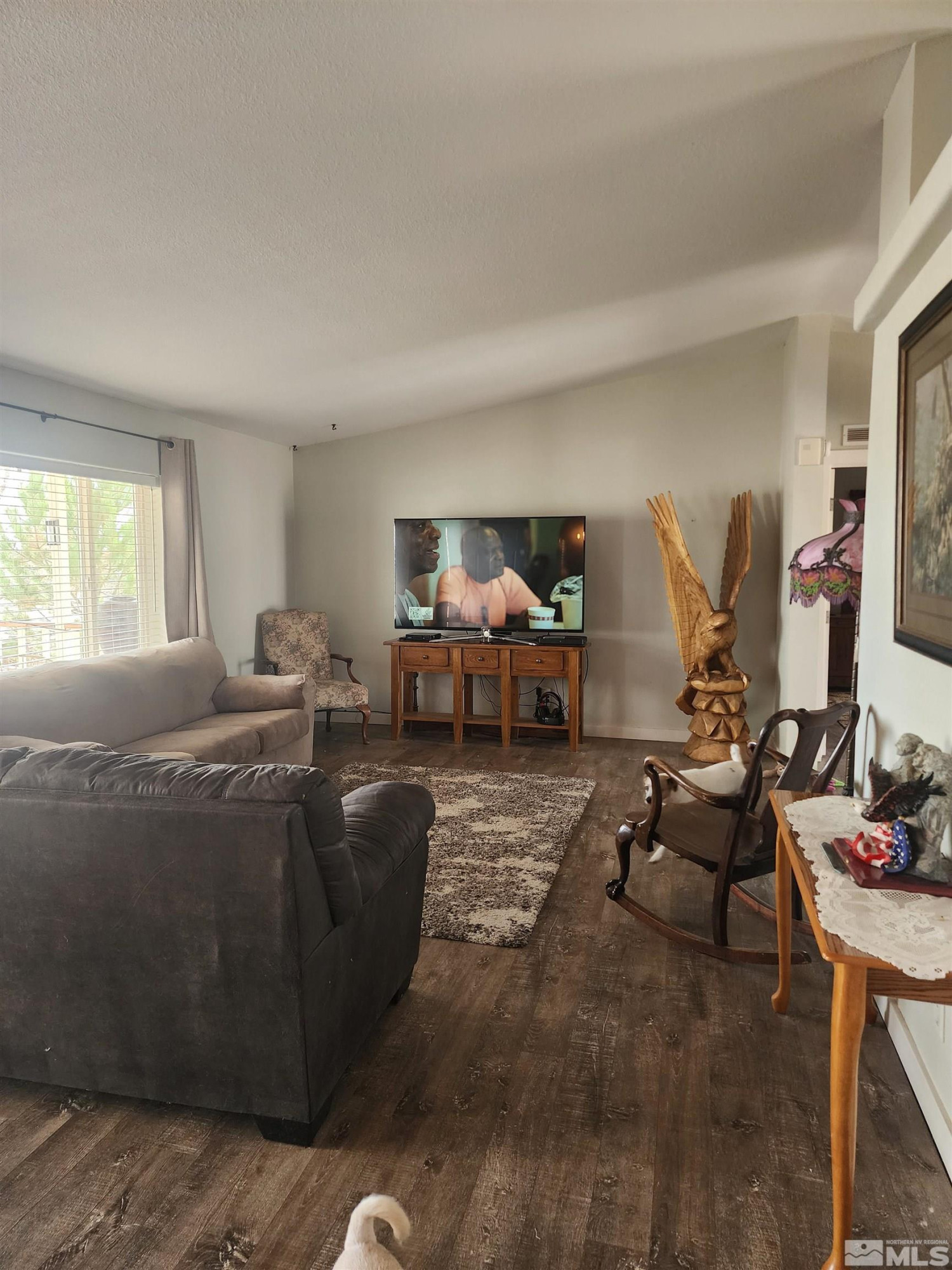2650 Harvey Lane Fallon, NV 89406 - Photo 3 of 29 a living room with furniture and a window