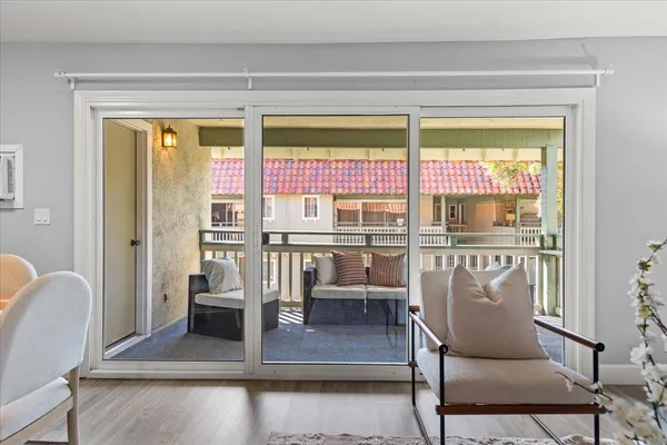 $3,195 | 221 Kiely Boulevard, Unit B, Santa Clara, CA 95051