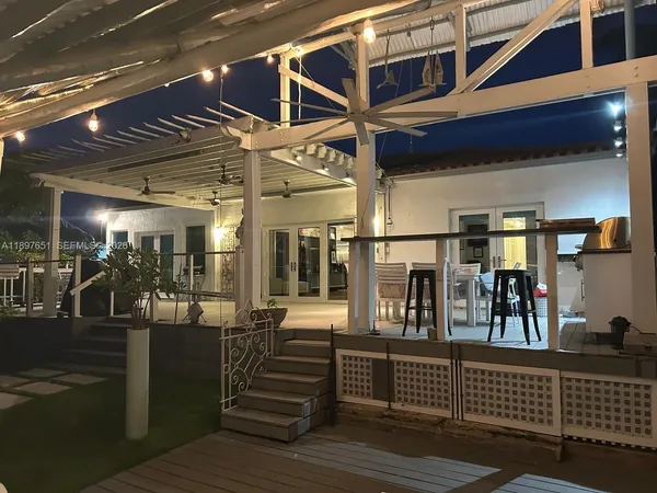 $2,980,000 | 7970 Hawthorne Avenue, Miami Beach, FL 33141