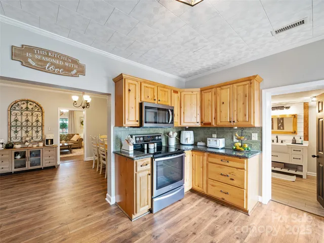 $385,000 | 12240 Highway 226, Bakersville, NC 28705