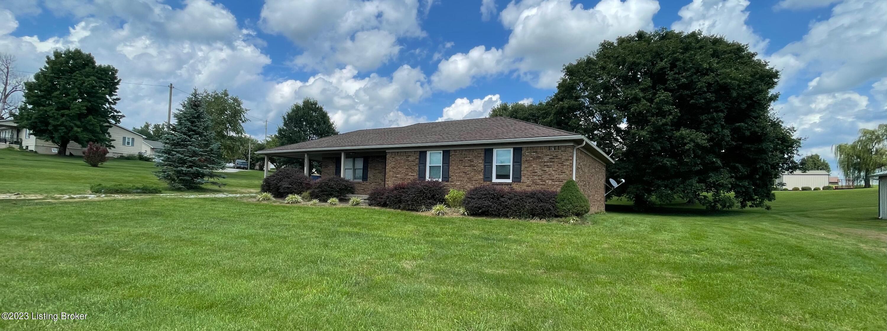 2382 Bardstown Road Springfield, KY 40069 - Photo 3 of 25 IMG_7469