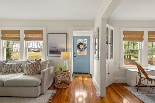 $1,050,000 | 386 Country Way, Scituate, MA 02066