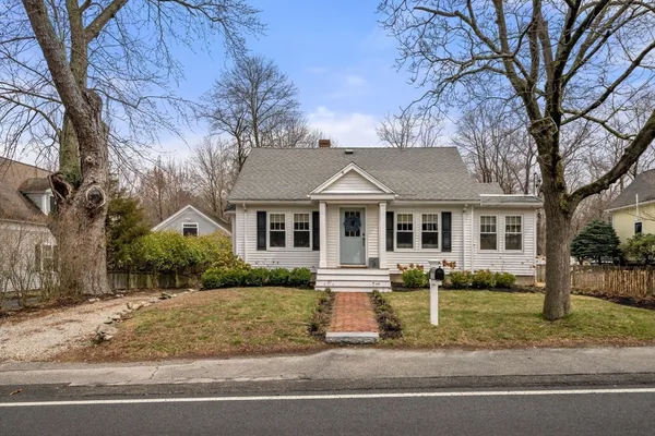 $1,050,000 | 386 Country Way, Scituate, MA 02066