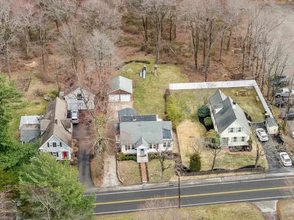 $1,050,000 | 386 Country Way, Scituate, MA 02066