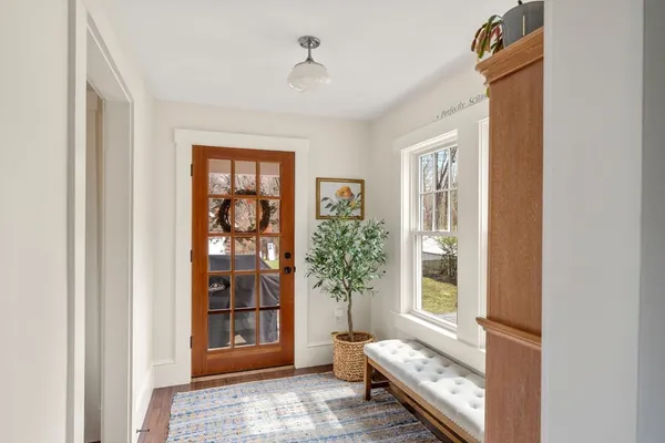 $1,050,000 | 386 Country Way, Scituate, MA 02066
