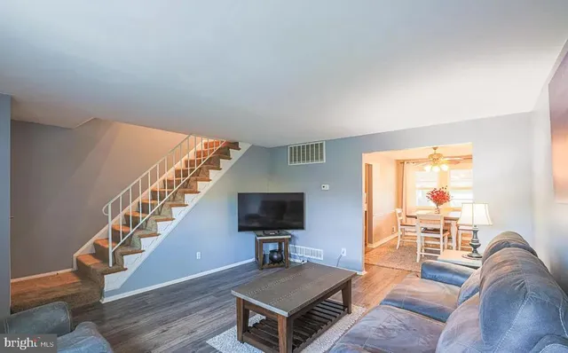 $2,200 | 8739 Cimarron Circle, Baltimore, MD 21234