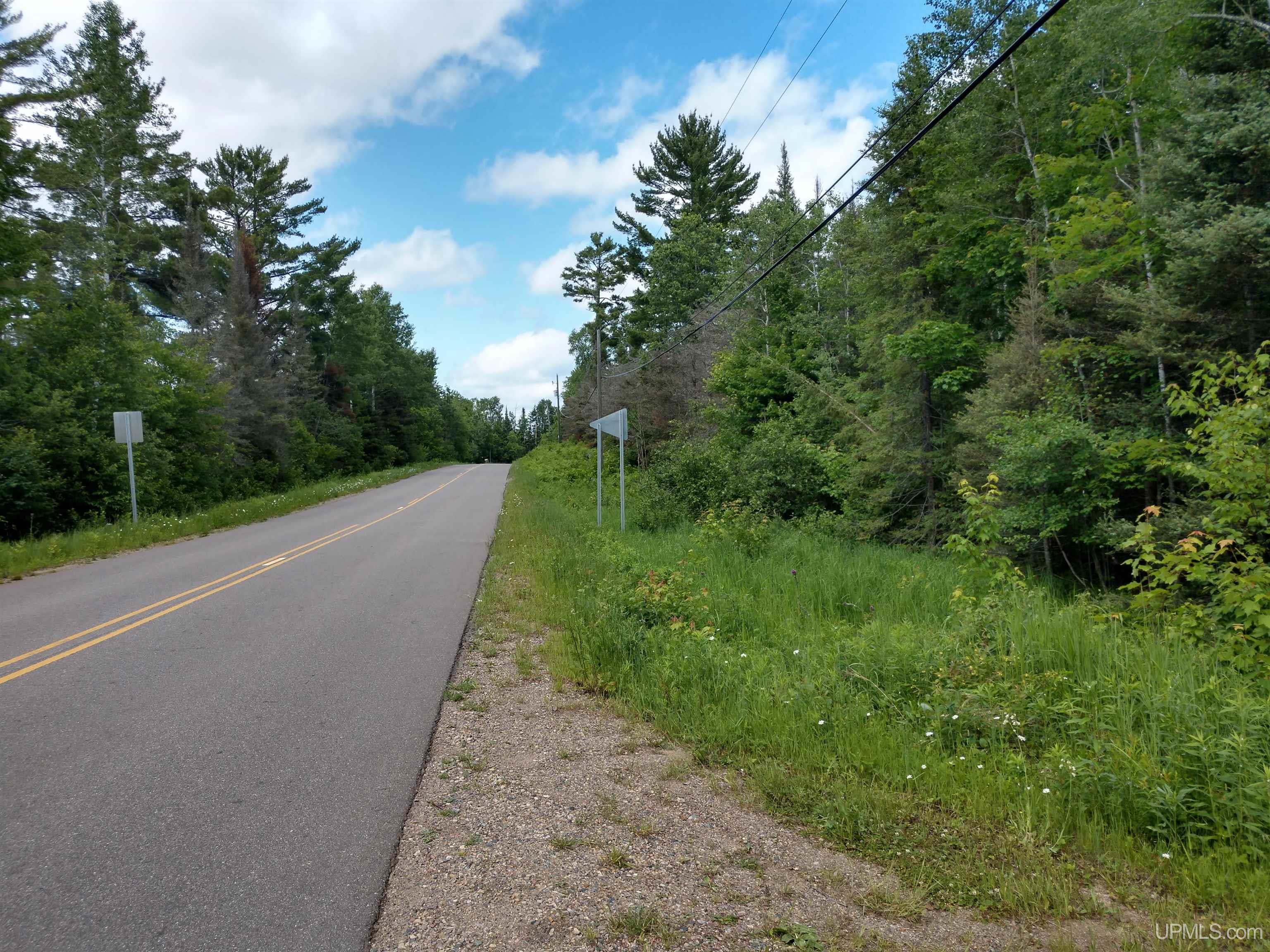601 County Road 601 Road Republic, MI 49879 - Photo 34 of 60