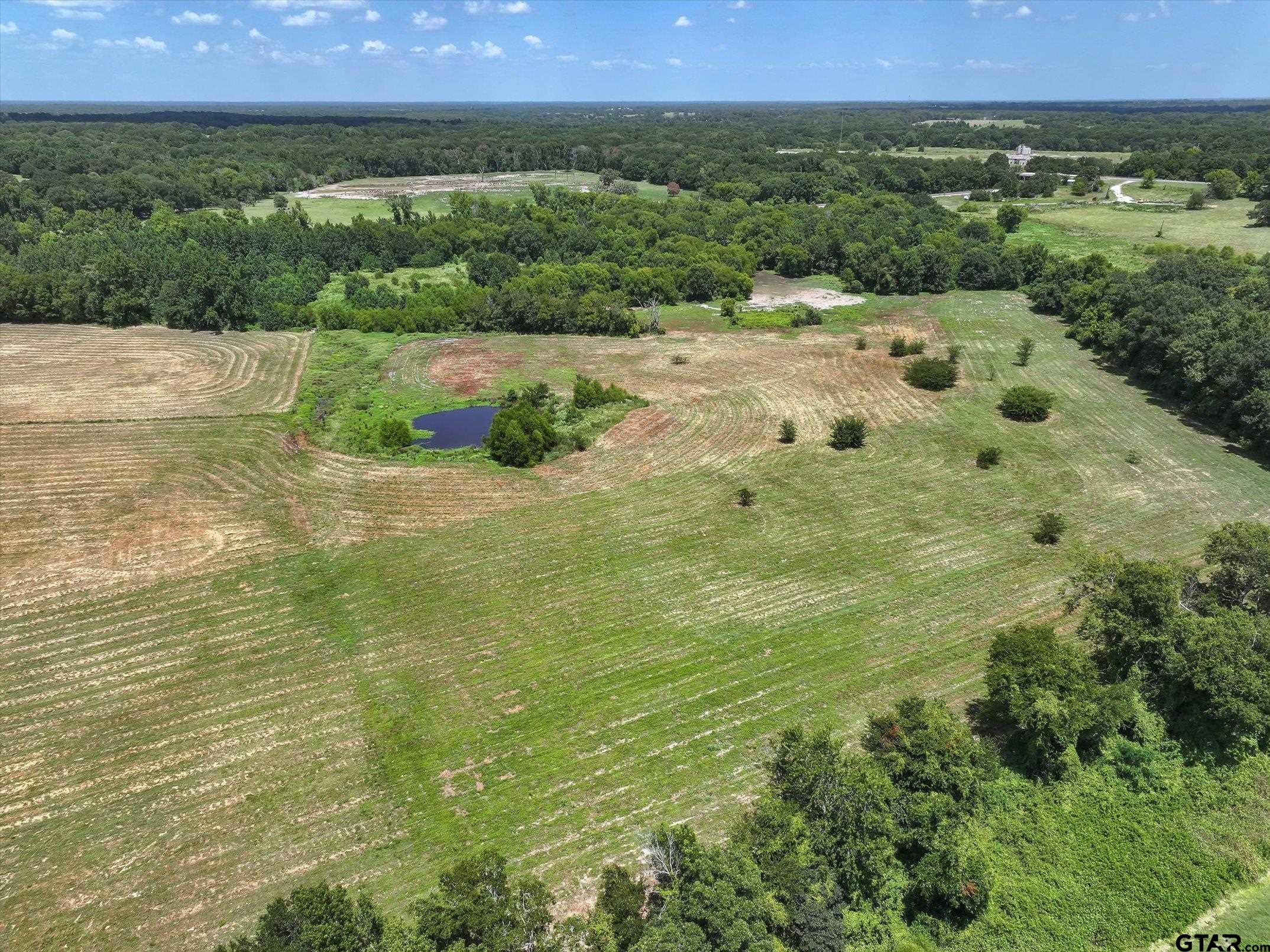 15542 Us Highway Edgewood, TX 75117 - Photo 21 of 23 a view of an ocean and mountain