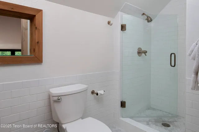 $2,900,000 | 3925 South Lake Creek Drive, Unit A3, Wilson, WY 83014