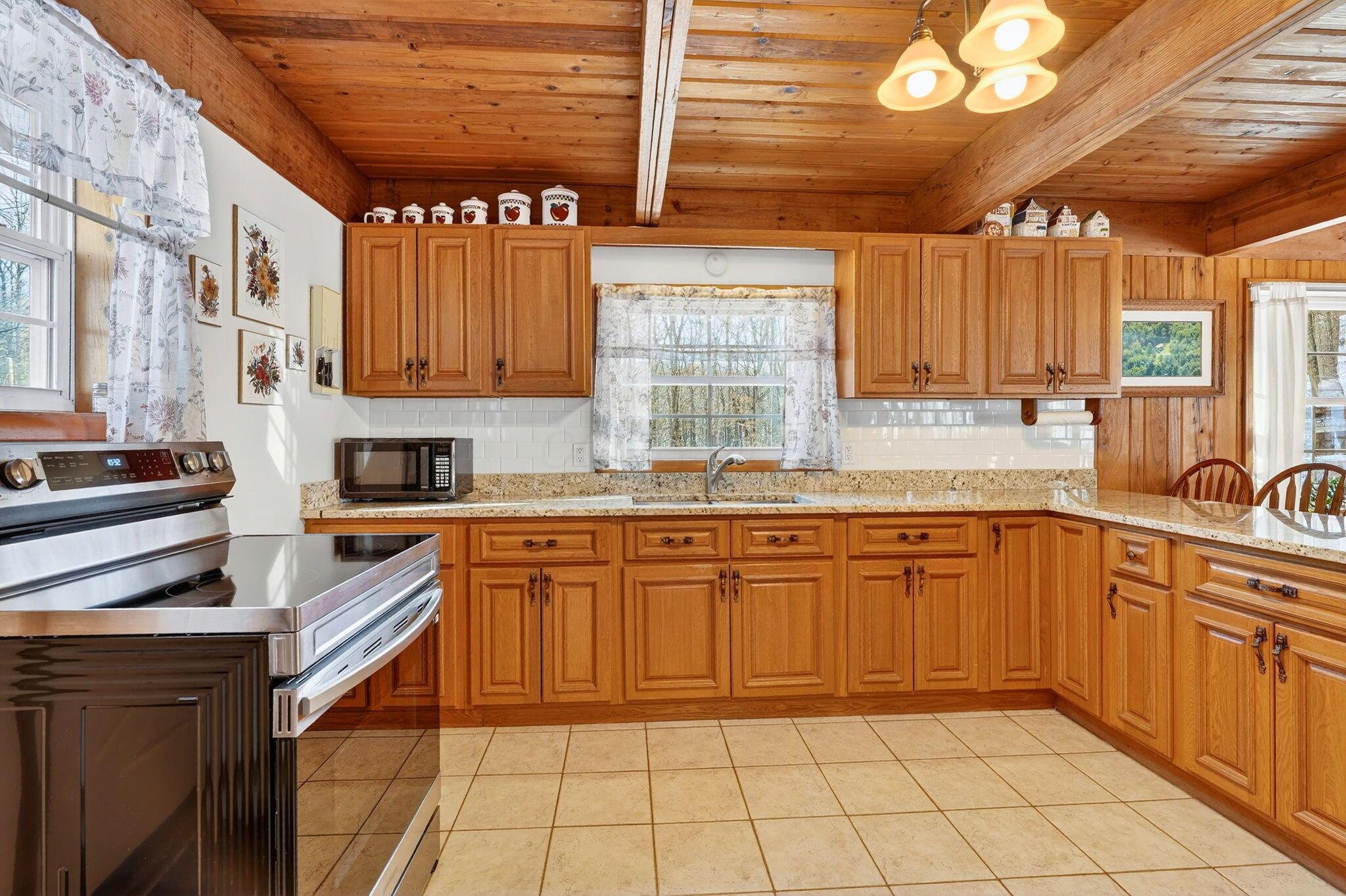 275 Limerick Road Jackson, OH 45640 - Photo 26 of 47 26. 275 Limerick Rd 31
