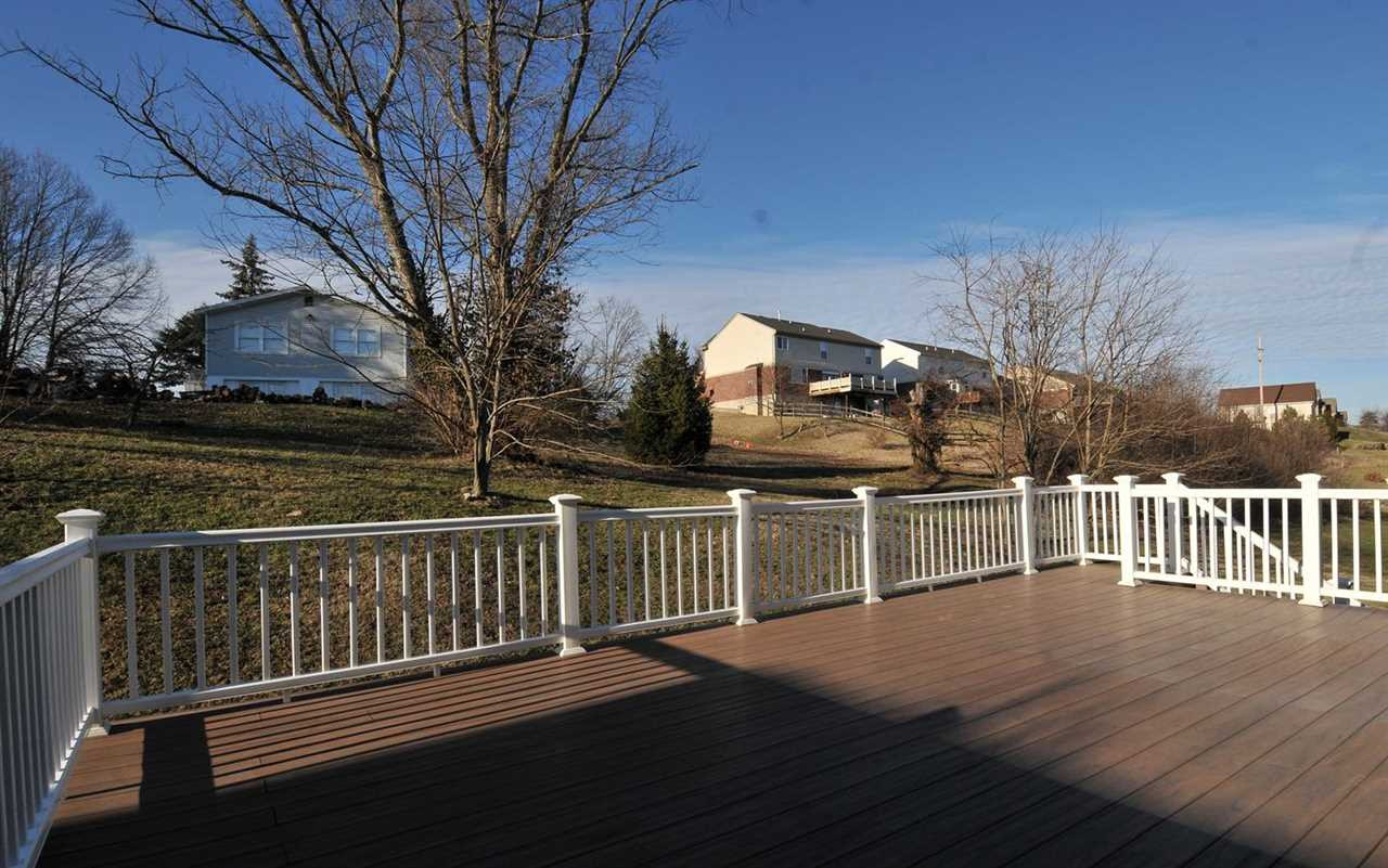 888 Sandstone Ridge Newport, KY 41076 - Photo 2 of 30