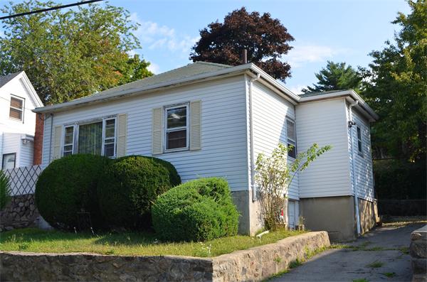 95 Burpee Road Swampscott, MA 01907 - Photo 1 of 4 Gallery Image 1