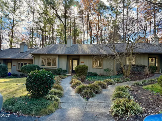 $349,900 | 705 Tanglebrook Way, Raleigh, NC 27615