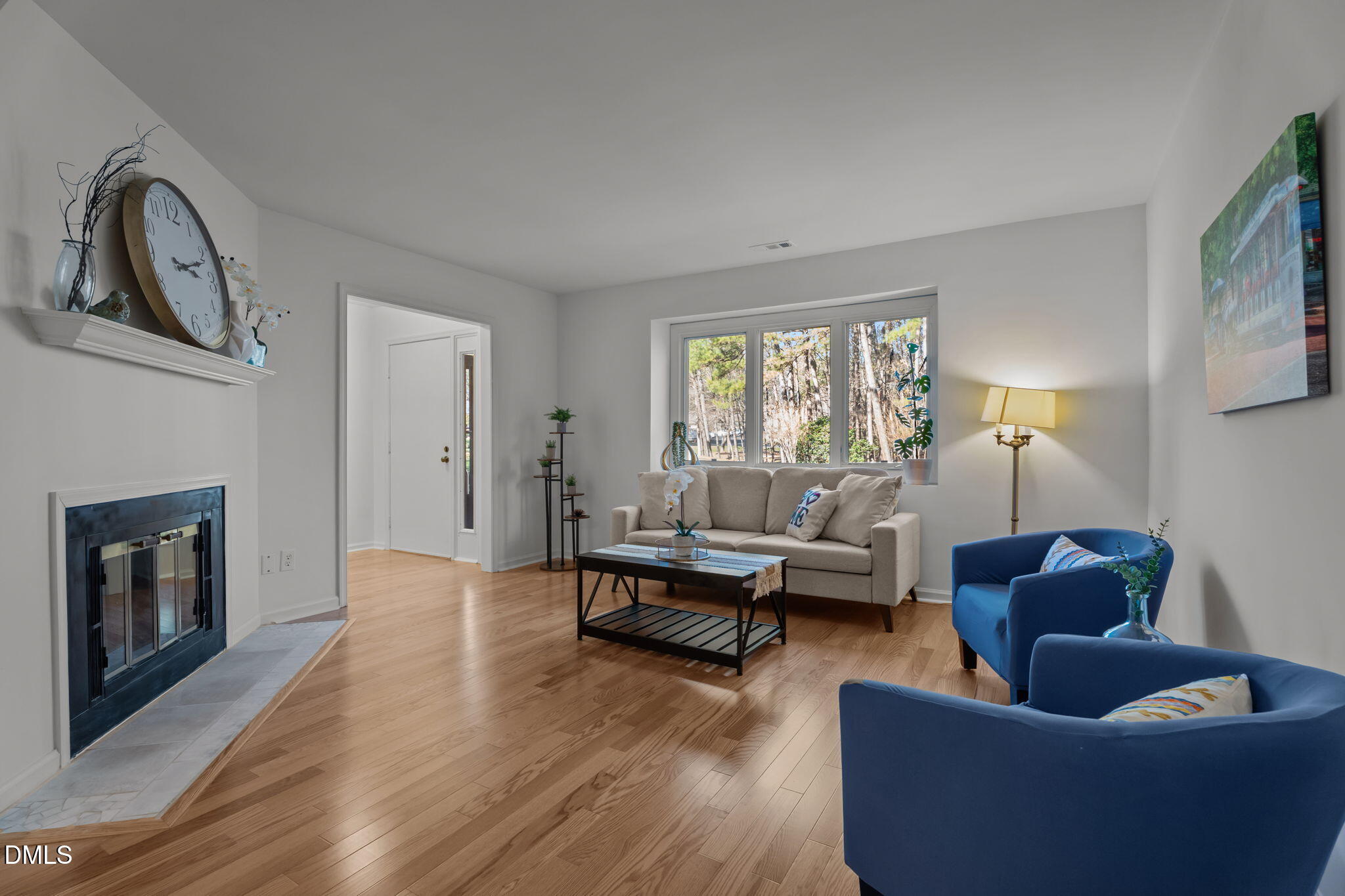 705 Tanglebrook Way Raleigh, NC 27615 - Photo 5 of 23 15-web-or-mls-DSC07274