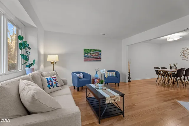 $349,900 | 705 Tanglebrook Way, Raleigh, NC 27615