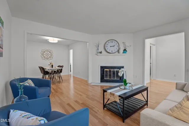 $349,900 | 705 Tanglebrook Way, Raleigh, NC 27615