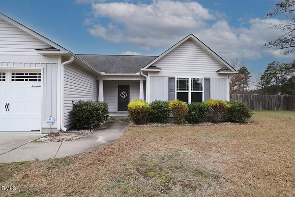 $379,900 | 22 Willard Wood Run, Benson, NC 27504