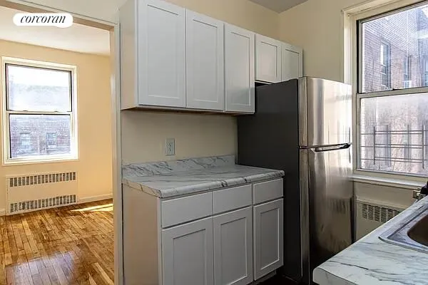 $349,000 | 50 Kenilworth Place, Unit 5M | Flatbush