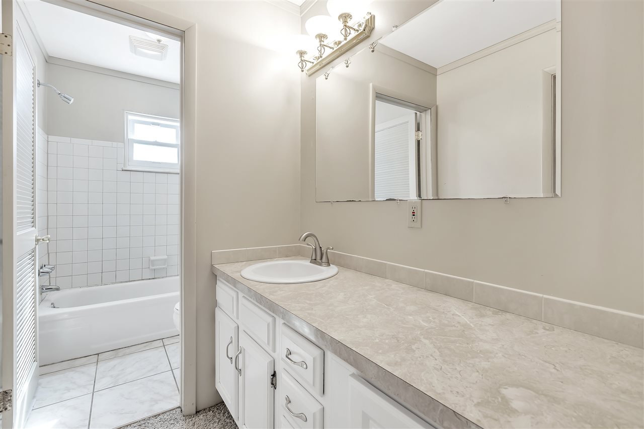 10259 West Frances Road Flushing, MI 48433 - Photo 20 of 32