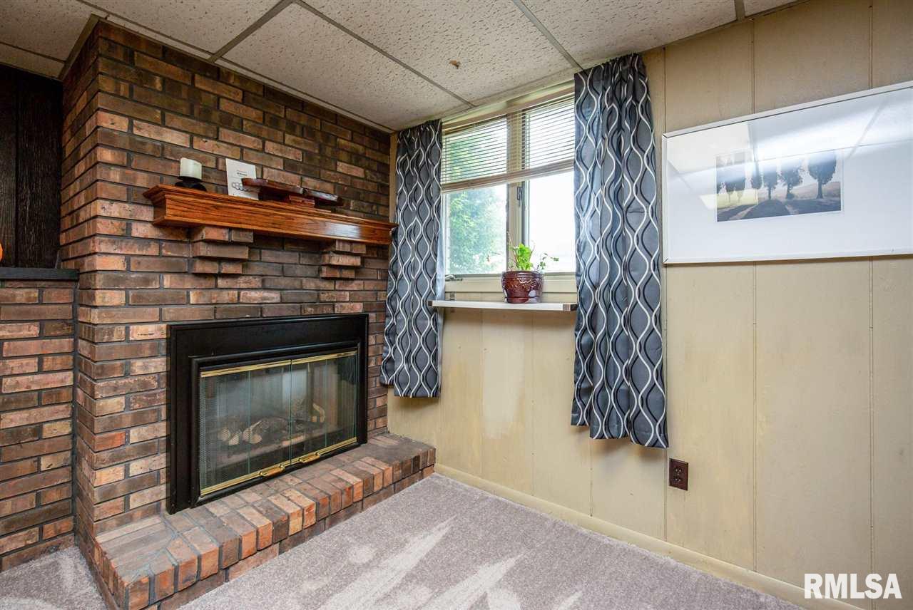 913 6th Street Hampton, IL 61256 - Photo 16 of 20 Gallery Image 16
