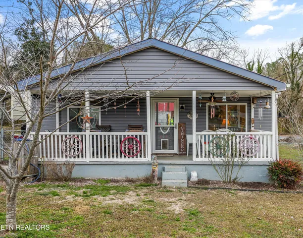 $248,000 | 401 Woody Avenue, Harriman, TN 37748