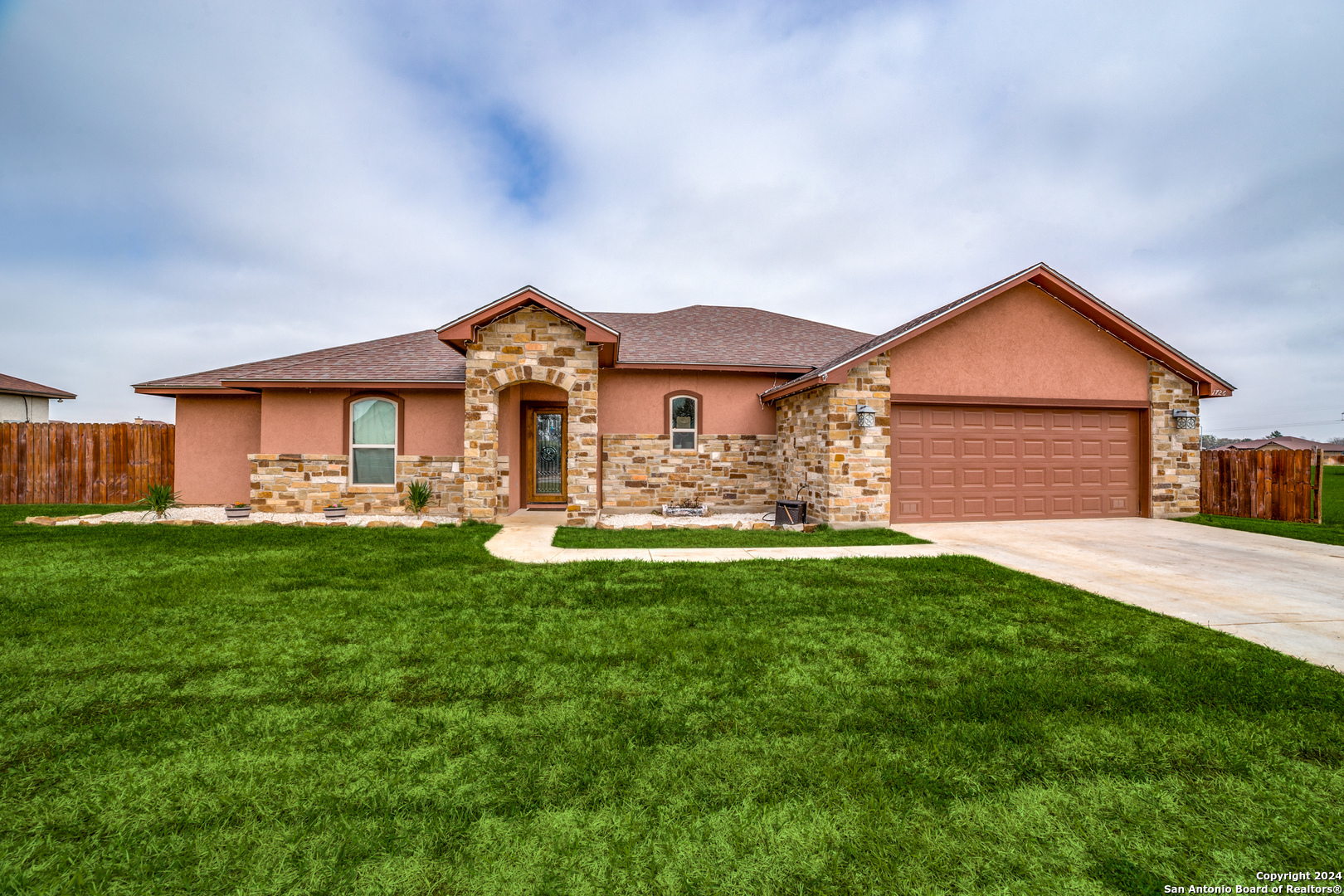 1726 Crooked Creek Dr  