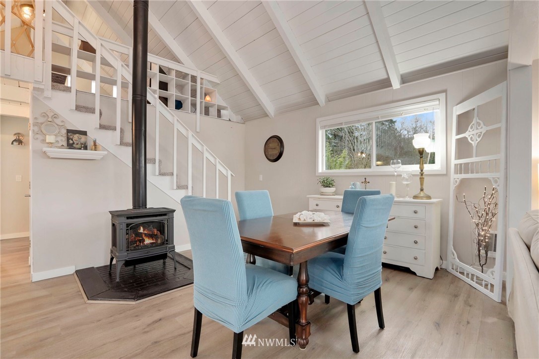 955 Sands View Road Camano Island, WA 98282 - Photo 15 of 40 Gallery Image 15