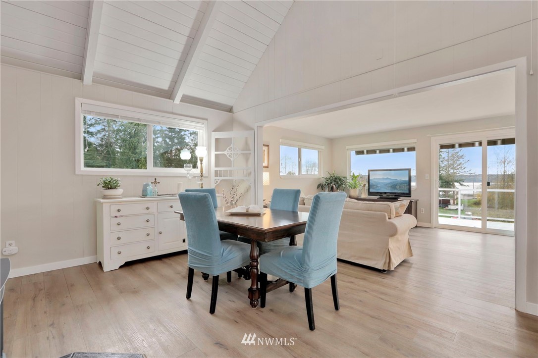 955 Sands View Road Camano Island, WA 98282 - Photo 8 of 40 Gallery Image 8