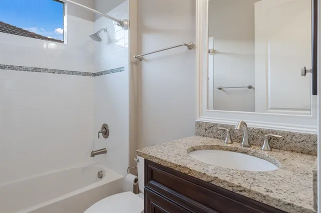 $689,900 | 15411 Leven Links Place, Lakewood Ranch, FL 34202