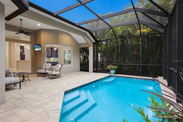 $689,900 | 15411 Leven Links Place, Lakewood Ranch, FL 34202