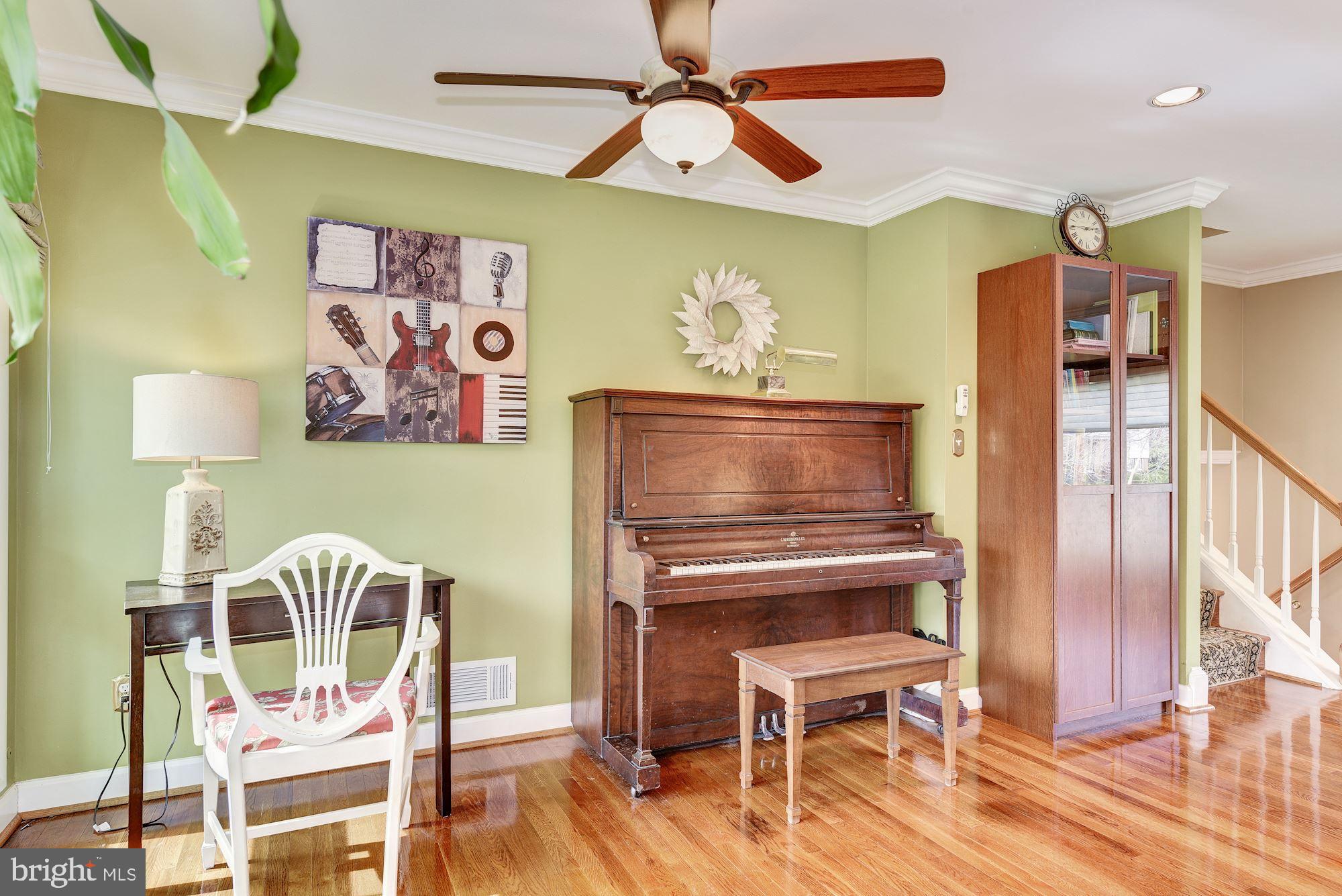 4116 Highview Drive Silver Spring, MD 20906 - Photo 11 of 48 Gallery Image 11