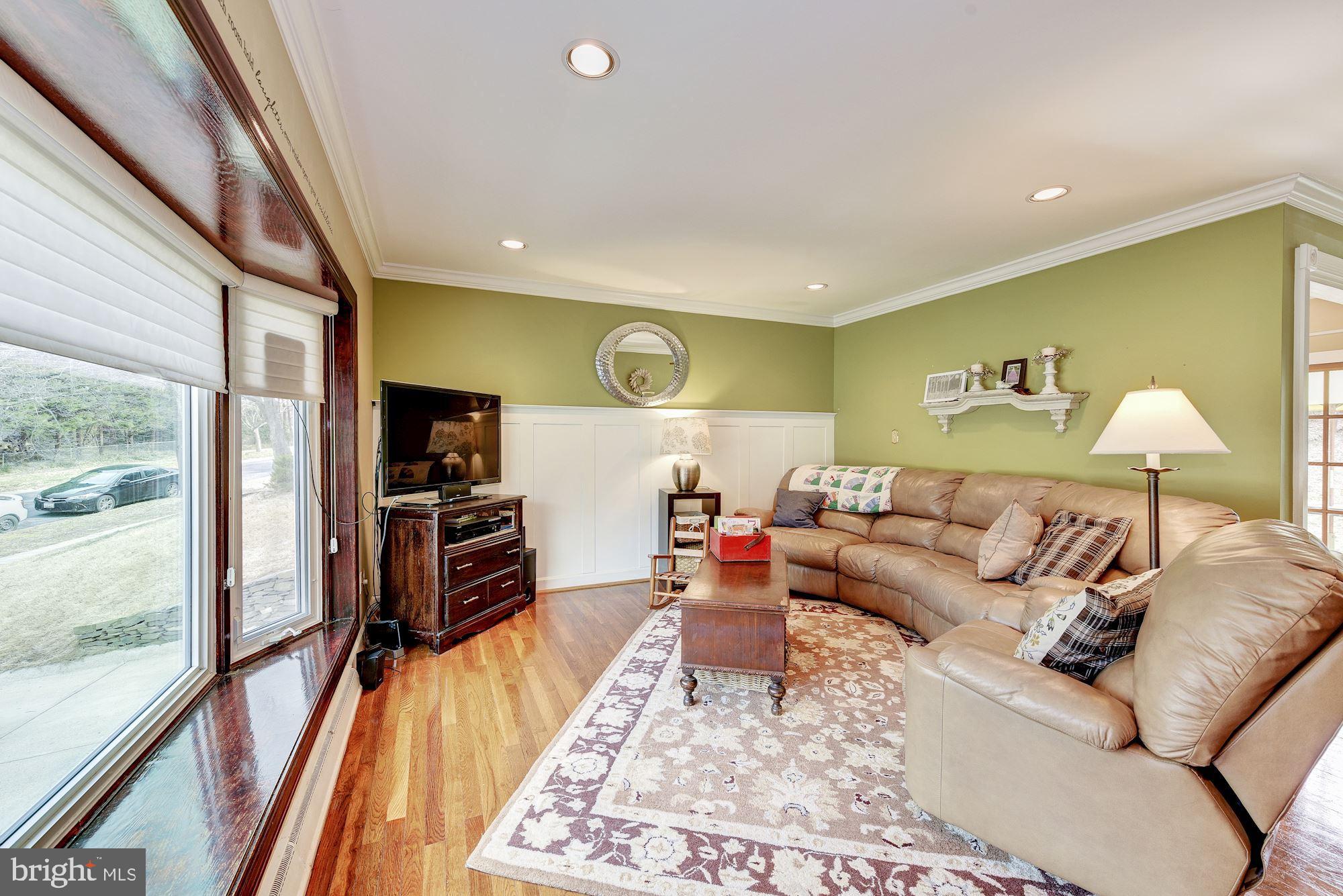 4116 Highview Drive Silver Spring, MD 20906 - Photo 8 of 48 Gallery Image 8