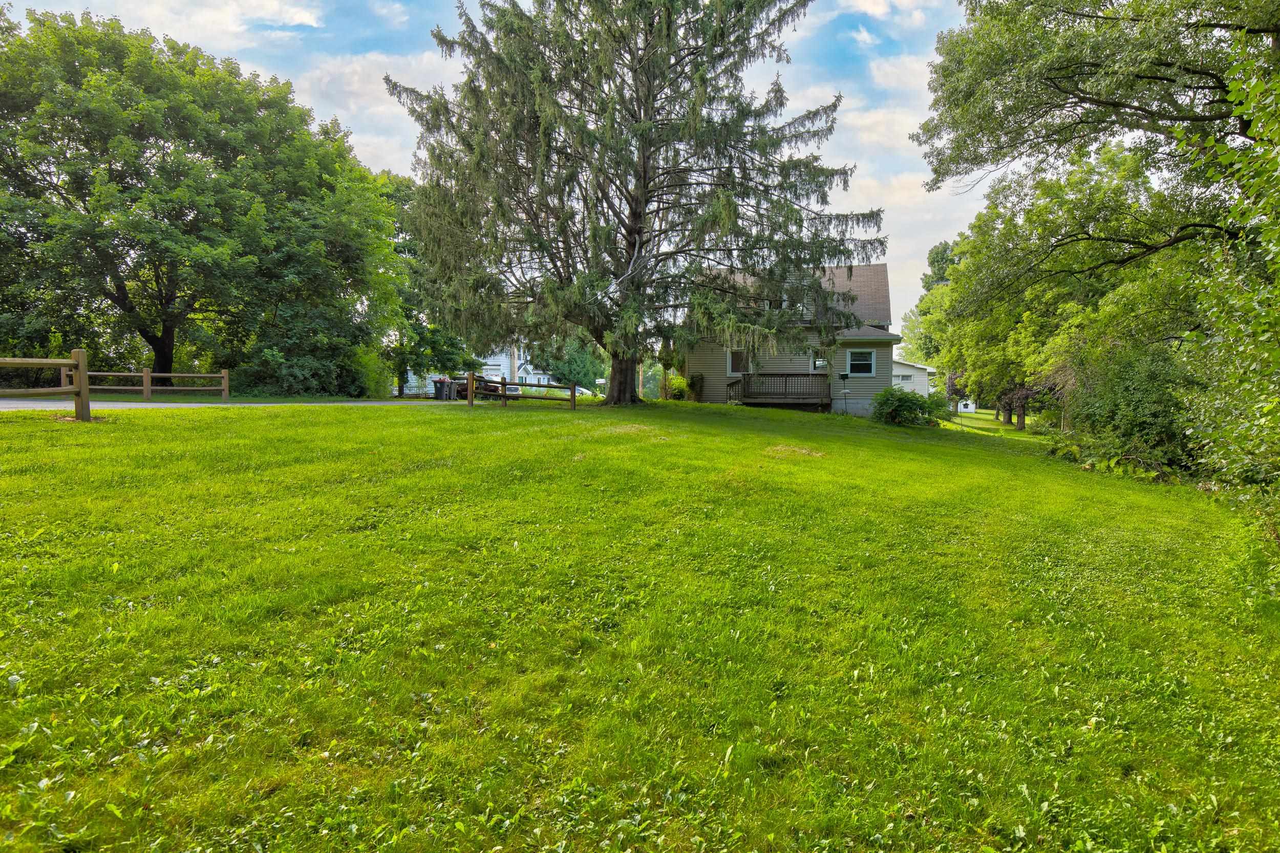 694 Fox Lane Waterloo, WI 53594 - Photo 28 of 33