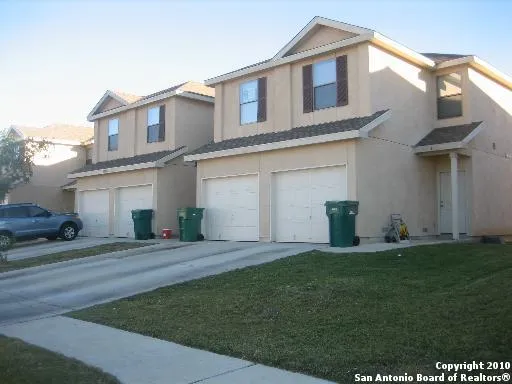 $1,295 | 10715 Mathom Landing, Unit 1, Universal City, TX 78148