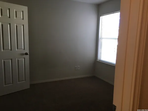 $1,100 | 10715 Mathom Landing, Unit 1, Universal City, TX 78148